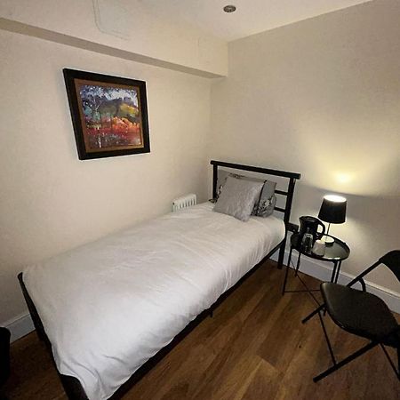 Cosy Single Room Edinburgh Ngoại thất bức ảnh