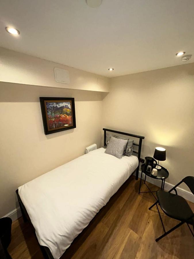 Cosy Single Room Edinburgh Ngoại thất bức ảnh